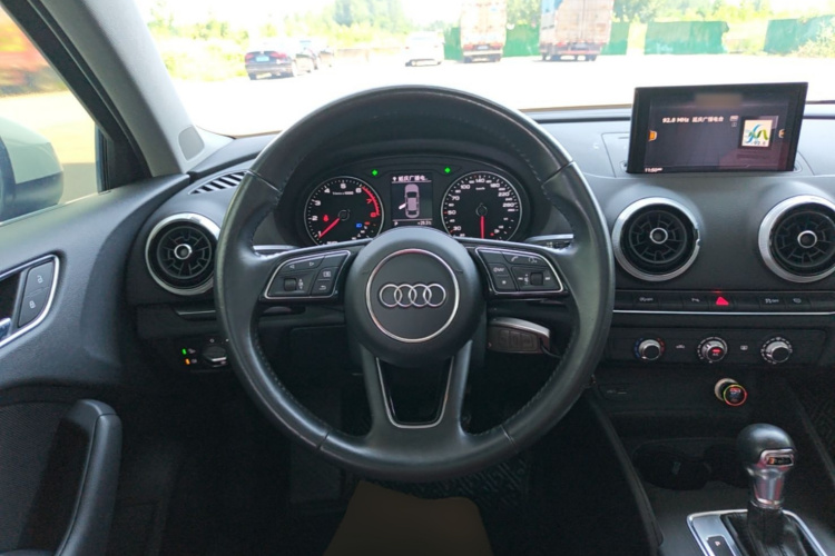 Audi A3 2019 #15 Audi A3 2019 car image #15