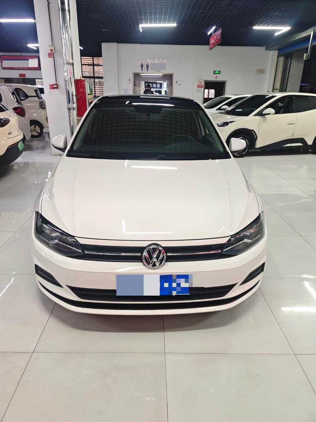 Volkswagen Polo 2020 immagine di auto #2