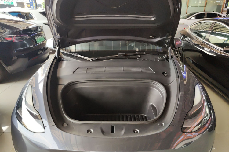 Tesla Model Y 2021 #20 Tesla Model Y 2021 immagine di auto #20