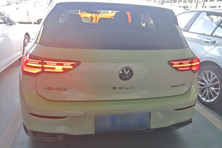 Volkswagen Golf 2022 #6 Volkswagen Golf 2022 car image #6