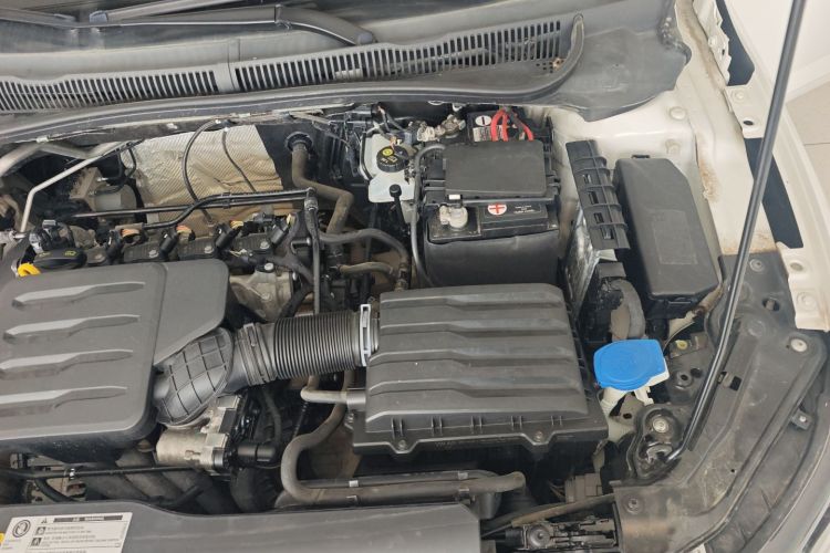 Volkswagen Polo 2019 imagem de carro #24