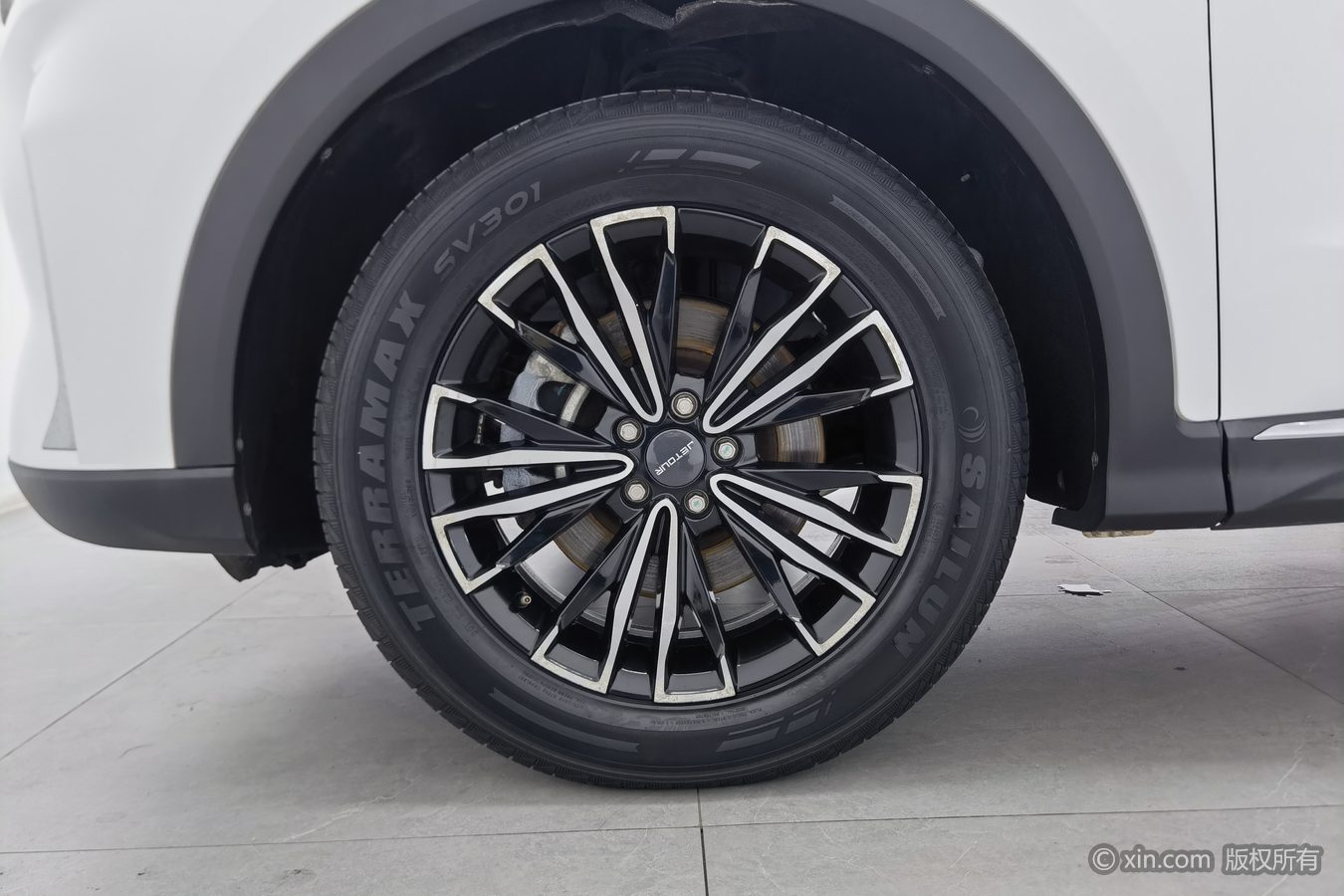 Jetour X70 PLUS 2022 car image #7