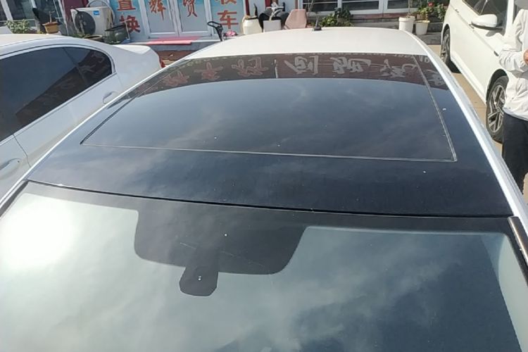 Volkswagen Golf 2019 car image #25