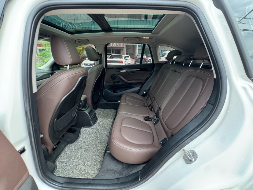 BMW X1 2020 #7 BMW X1 2020 car image #7