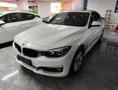 BMW 3 Series GT 2019 BMW 3 Series GT 2019 car image