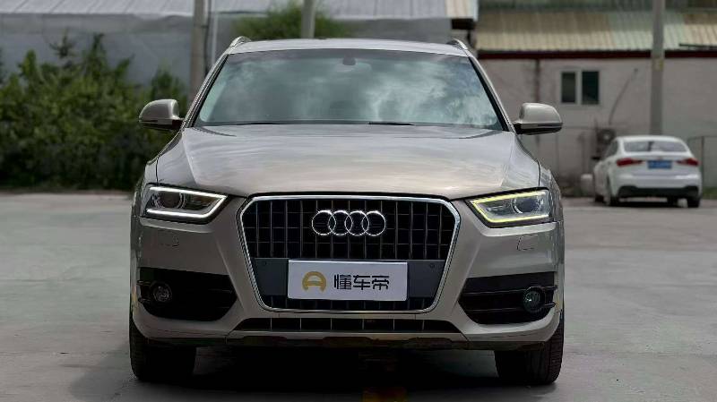 Audi Q3 2014 #2 Audi Q3 2014 car image #2