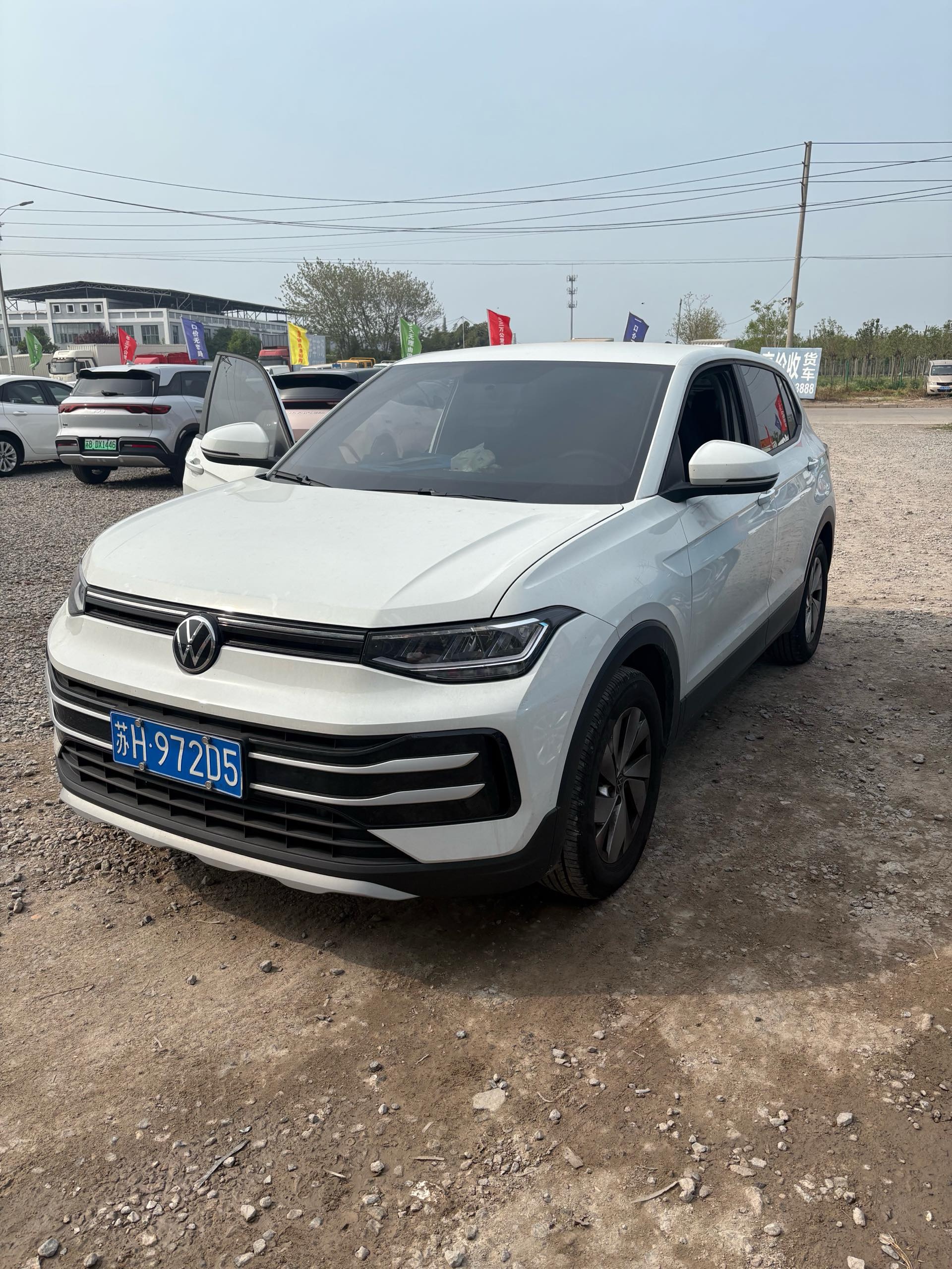 Volkswagen Tharu 2025 car image 