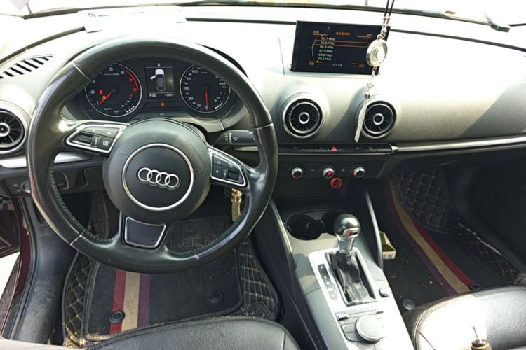 Audi A3 2017 immagine di auto #11