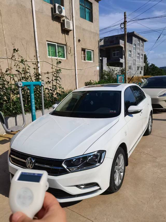 Volkswagen Bora 2017 car image 