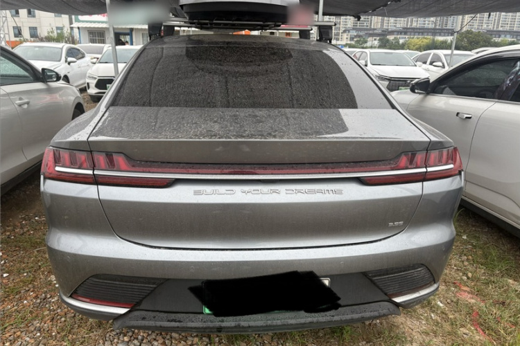 BYD Han 2021 #4 BYD Han 2021 car image #4