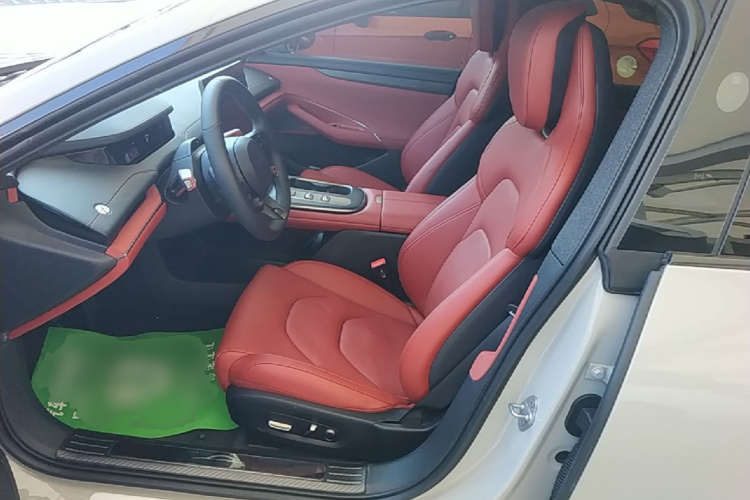 MI SU7 2025 car image #19