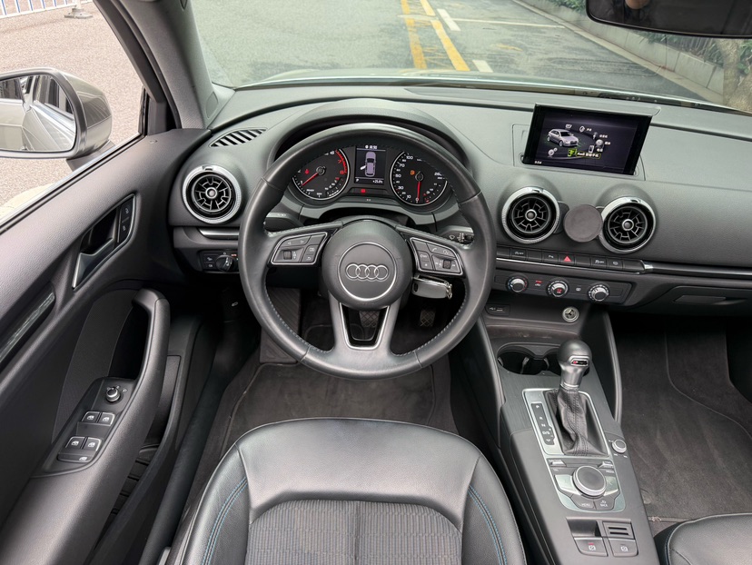 Audi A3 2019 car image #6