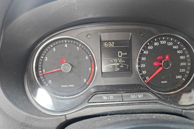 Volkswagen Polo 2015 #8 Volkswagen Polo 2015 car image #8