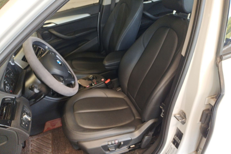 BMW X1 2017 #15 BMW X1 2017 immagine di auto #15