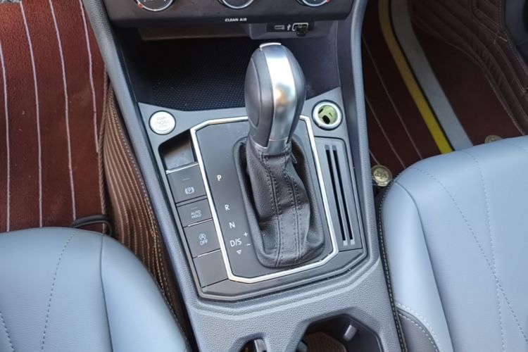 Volkswagen Lavida 2024 car image #18