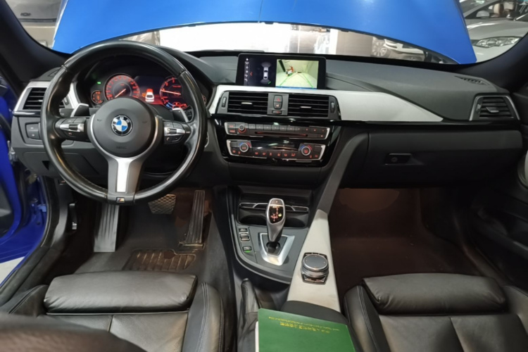 BMW 3 Series GT 2020 car image #10