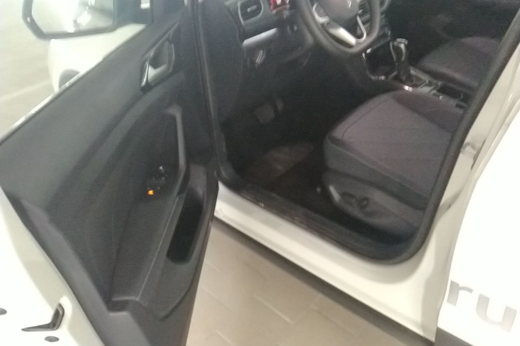 Volkswagen Tharu 2025 #16 Volkswagen Tharu 2025 imagem de carro #16