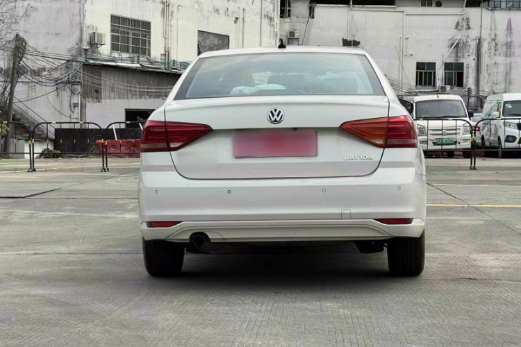 Volkswagen Lavida 2015 #6 Volkswagen Lavida 2015 car image #6