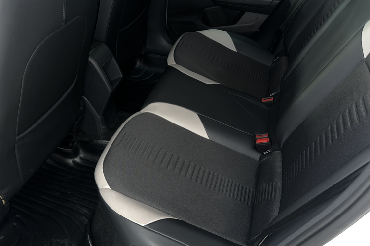 Volkswagen Polo 2020 صورة سيارة #17