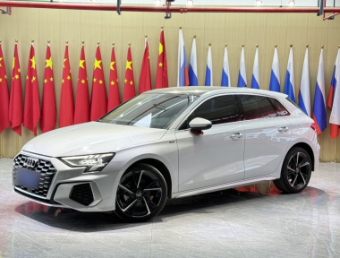 Audi A3 2022 汽车图片 