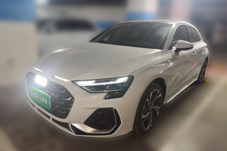 Audi A3 2025 car image #2