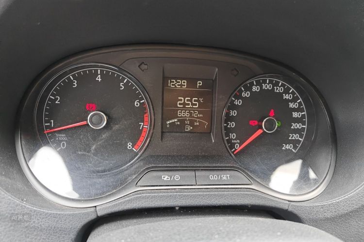 Volkswagen Polo 2017 #13 Volkswagen Polo 2017 car image #13