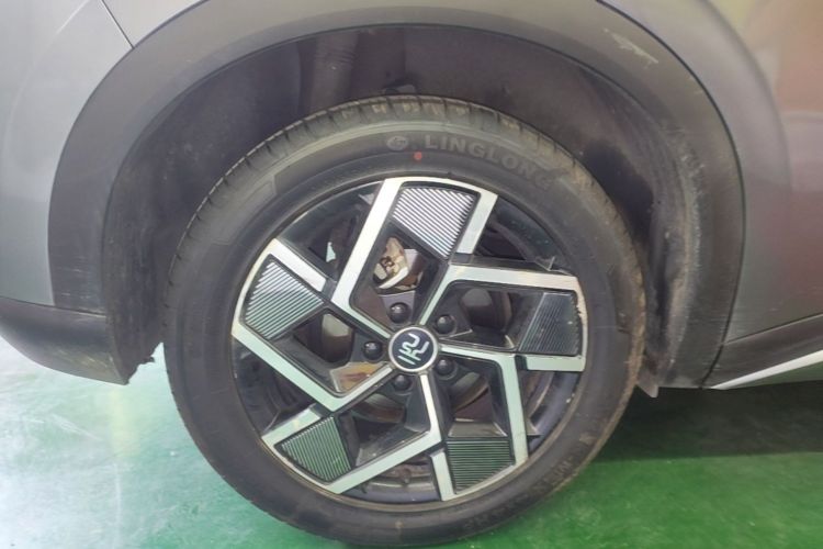 BYD Yuan Plus 2023 car image #10