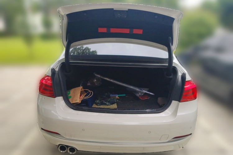 BMW 3 Series 2018 #21 BMW 3 Series 2018 car image #21