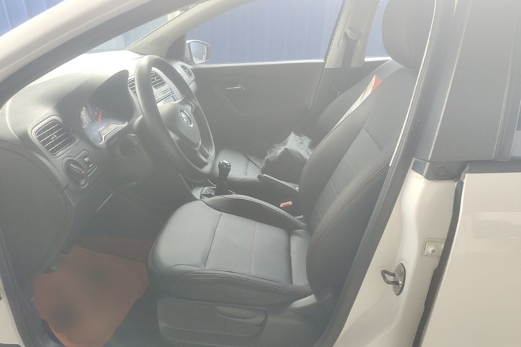 Volkswagen Polo 2019 #15 Volkswagen Polo 2019 car image #15
