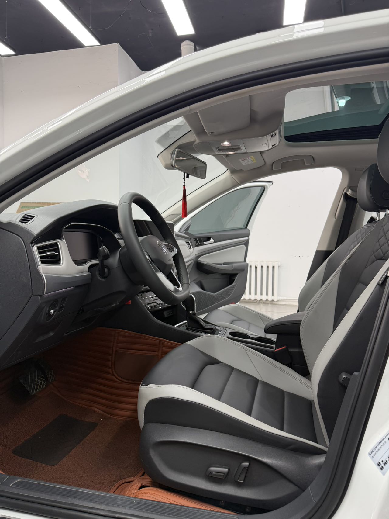 2023 image de voiture #6