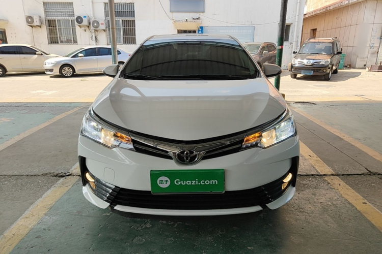 Toyota Corolla 2018 car image #3