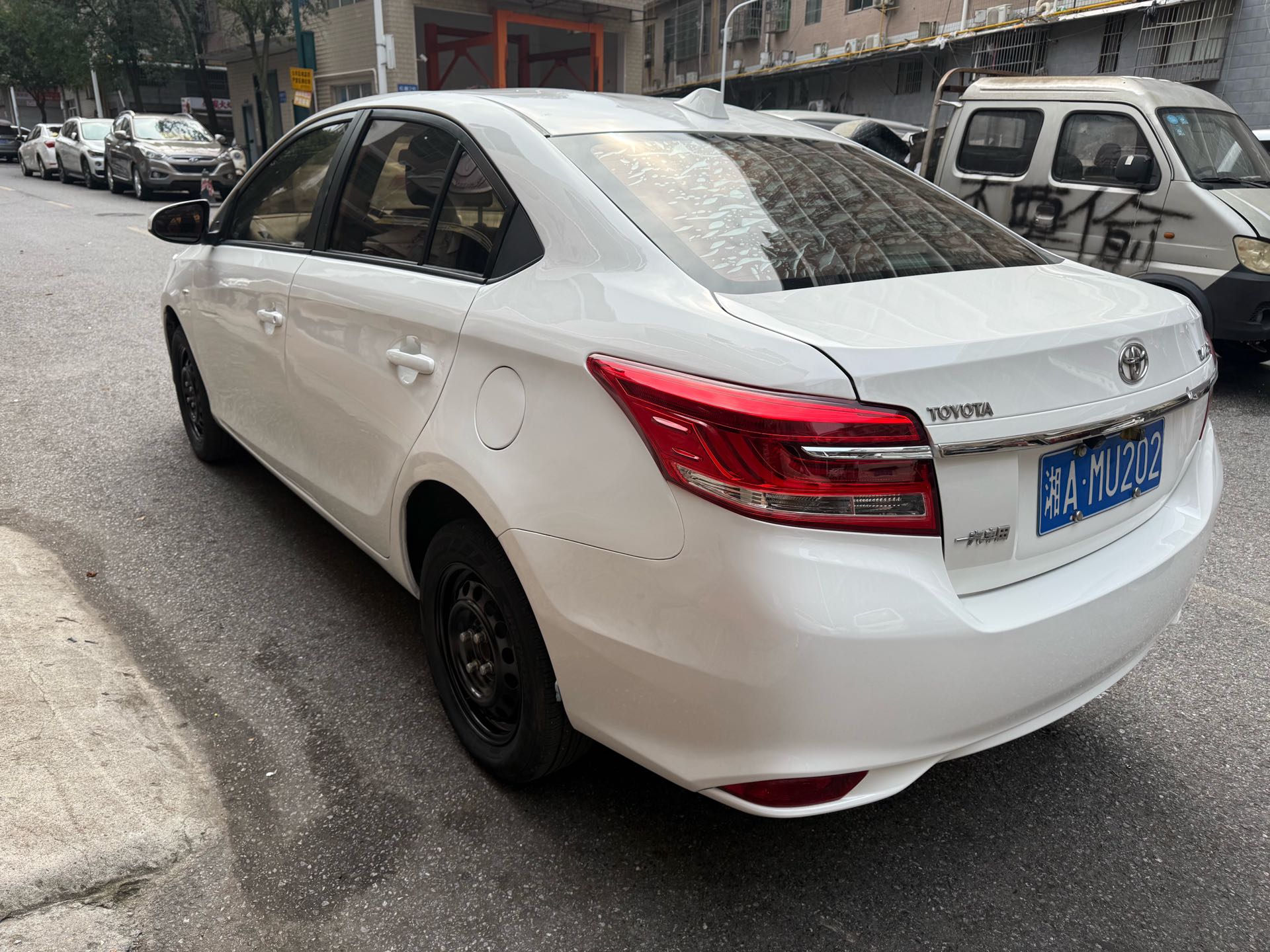 Toyota Vios 2018 car image #5