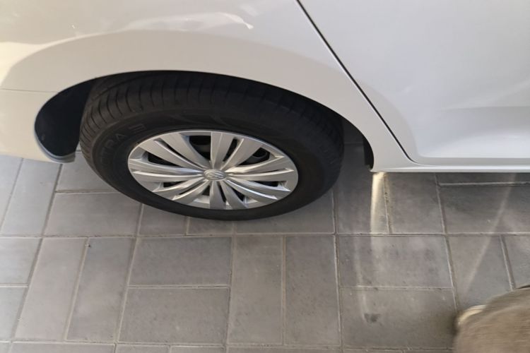 Volkswagen Santana 2019 car image #10
