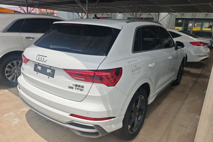 Audi Q3 2021 #7 Audi Q3 2021 car image #7