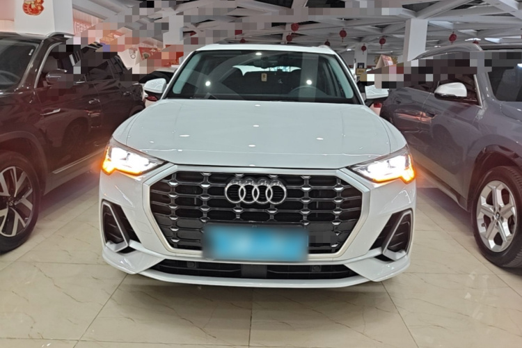 Audi Q3 2022 #3 Audi Q3 2022 car image #3