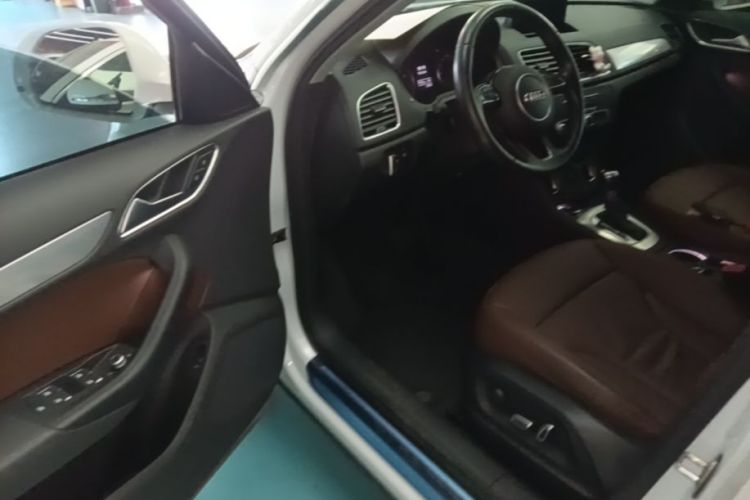 Audi Q3 2017 #16 Audi Q3 2017 car image #16