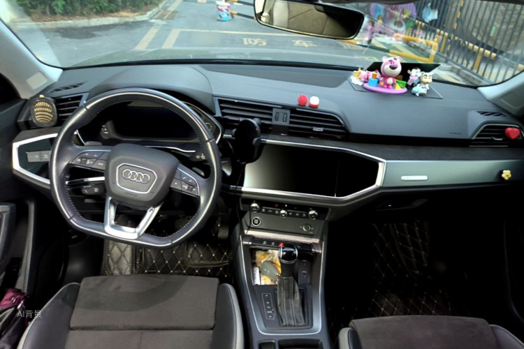 Audi Q3 2021 #11 Audi Q3 2021 car image #11