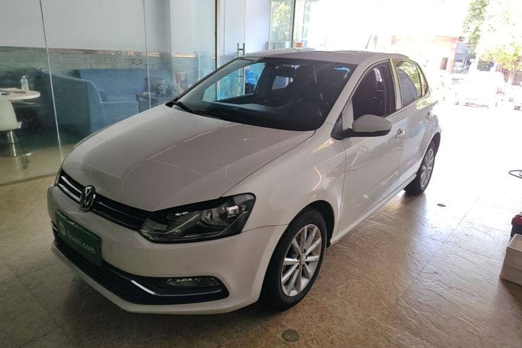 Volkswagen Polo 2015 #2 Volkswagen Polo 2015 car image #2