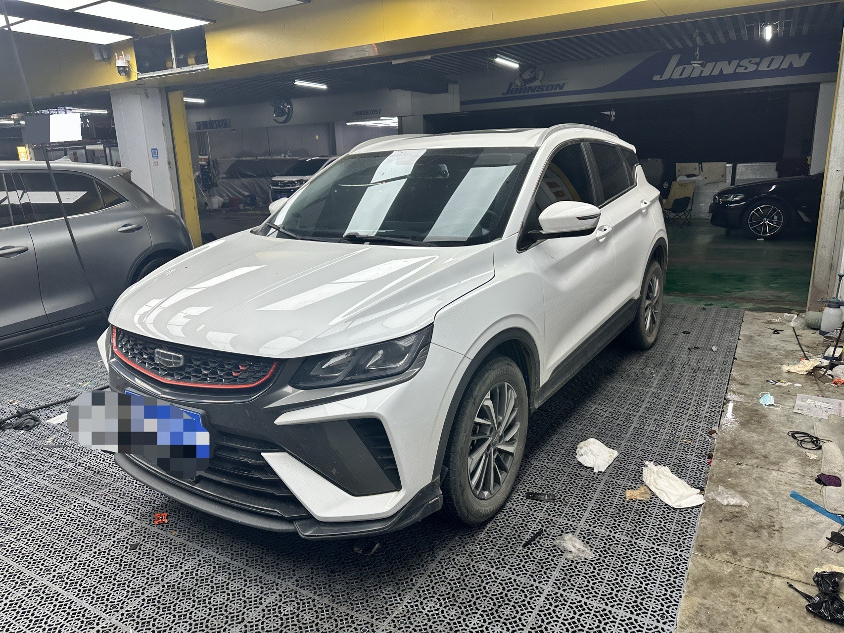 GEELY Coolray 2021 car image 