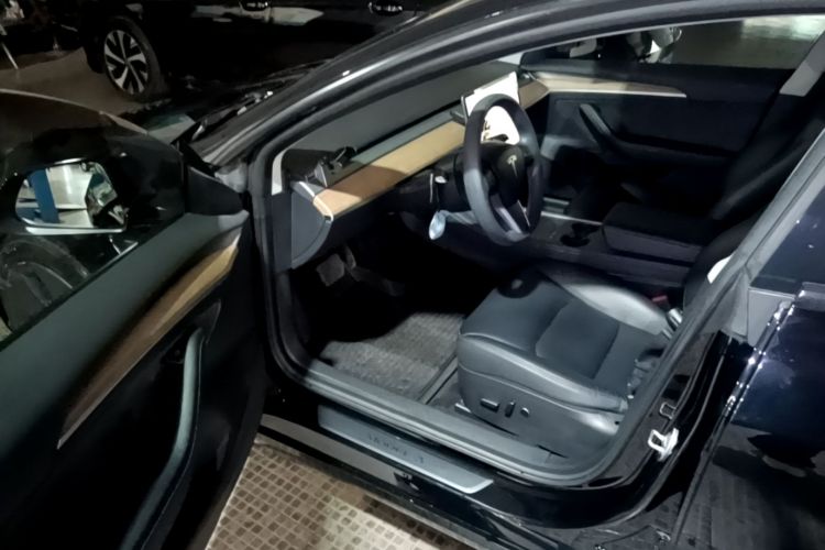 Tesla Model 3 2021 #12 Tesla Model 3 2021 car image #12