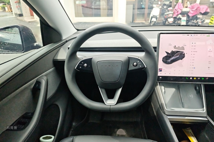 Tesla Model Y 2025 #12 Tesla Model Y 2025 car image #12