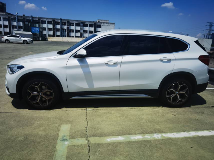 BMW X1 2019 #3 BMW X1 2019 car image #3