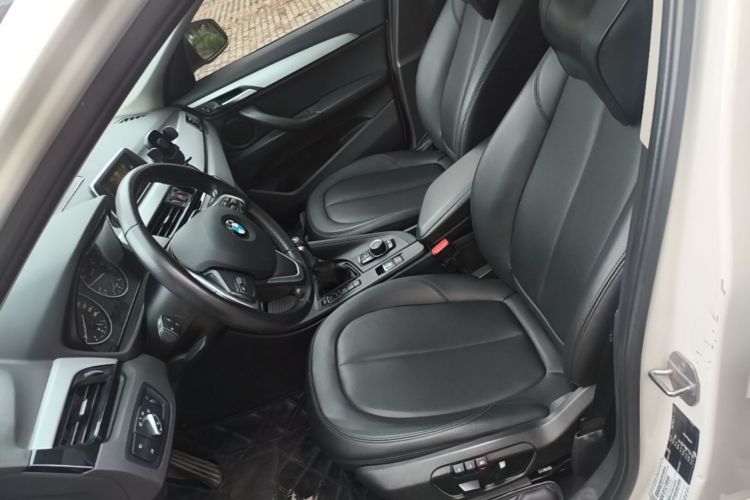 BMW X1 2017 immagine di auto #15