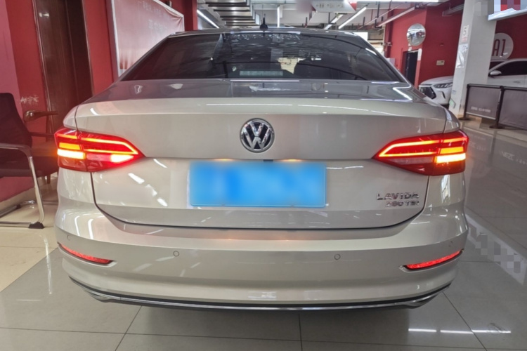 Volkswagen Lavida 2019 #6 Volkswagen Lavida 2019 car image #6