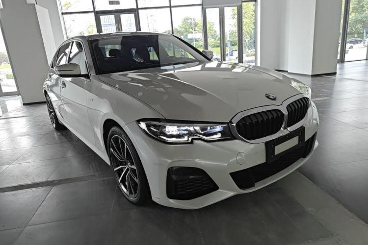 BMW 3 Series 2021 #4 BMW 3 Series 2021 immagine di auto #4