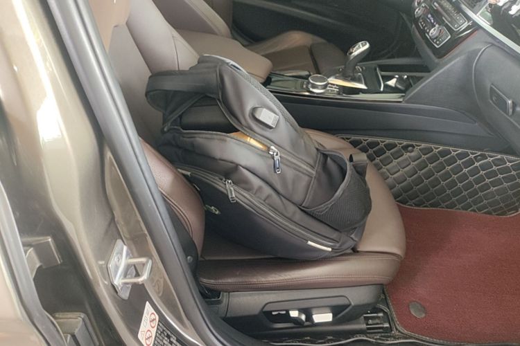 BMW 3 Series 2018 #21 BMW 3 Series 2018 car image #21