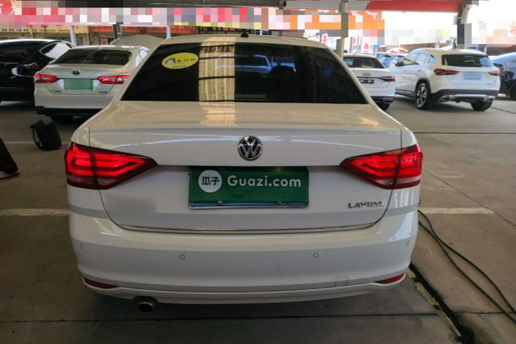 Volkswagen Lavida 2019 car image #6
