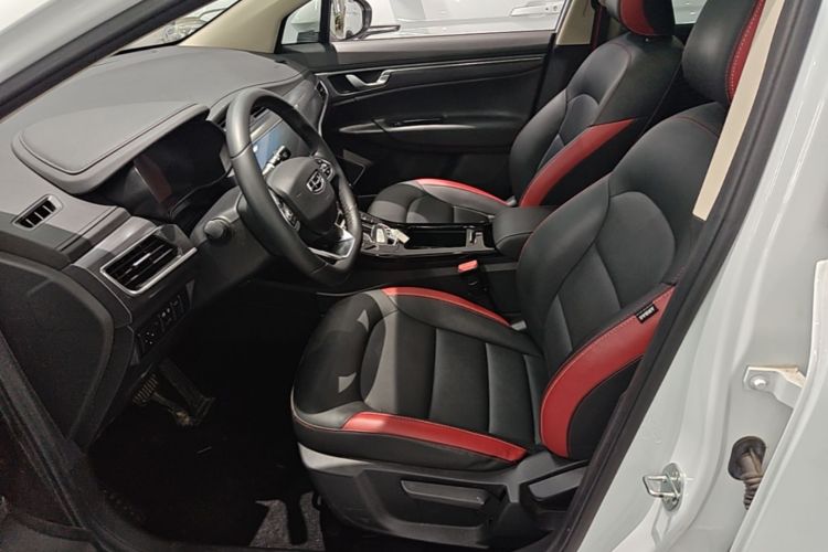 GEELY Emgrand GS 2021 car image #15