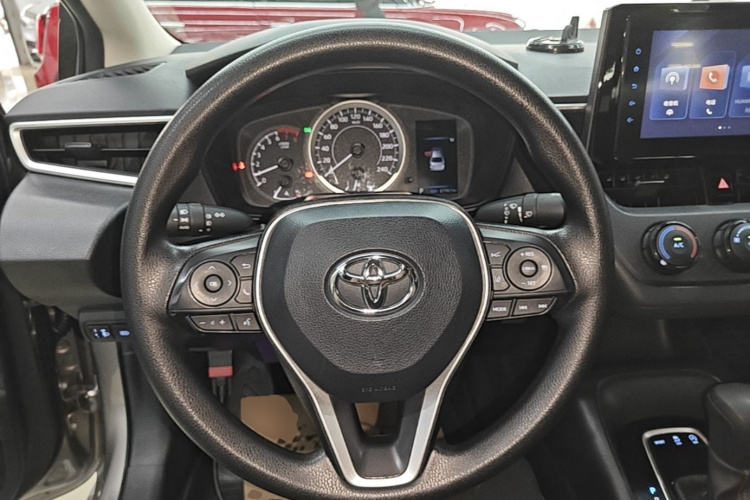 Toyota Corolla 2023 car image #11