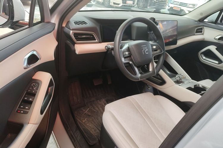 BYD YuanUP 2024 car image #16
